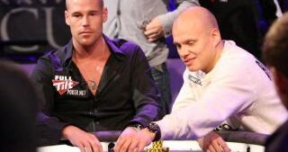 Patrik Antonius ja Ilari Sahamies samassa pokeripöydässä